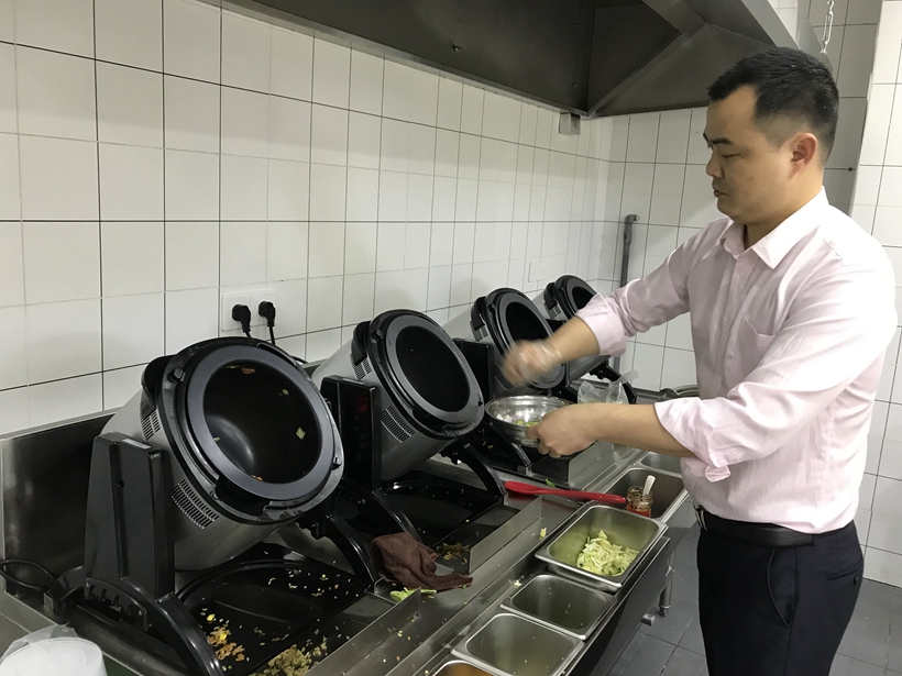 炒菜機(jī)廠家